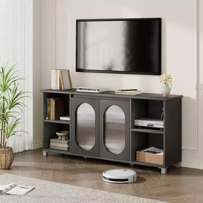 Meuble TV rustique pour téléviseur jusqu'à 70" avec portes en verre ondulé et étagères ouvertes pour salon