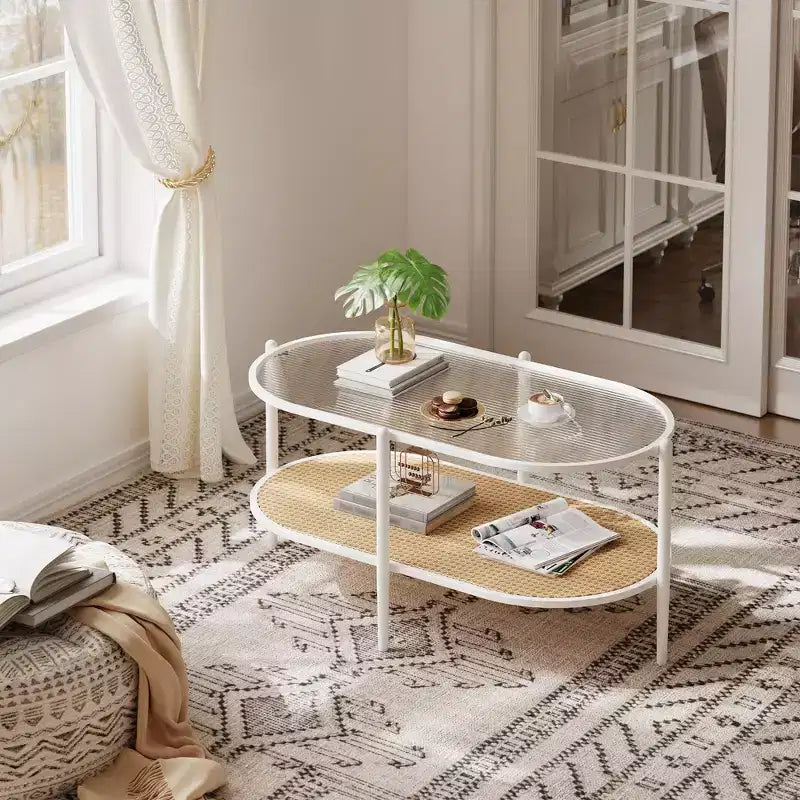 Table basse en rotin 37", table centrale ovale en bois à 2 niveaux avec plateau en verre trempé, table d'appoint de cocktail pour salon, chambre, bureau