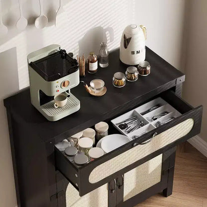 29.9 Petit buffet en rotin, console de bar à café de cuisine avec portes et tiroir, étagères réglables et poignées, style bohème rustique