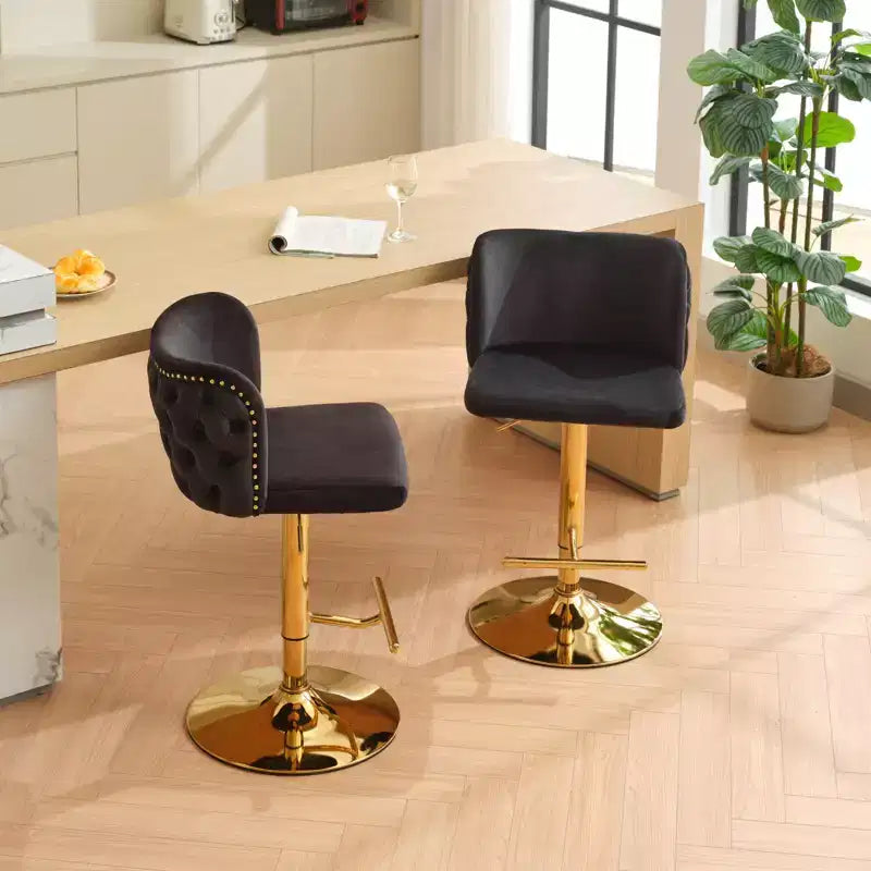 Tabourets de bar pivotants en velours avec base plaquée or et hauteur réglable