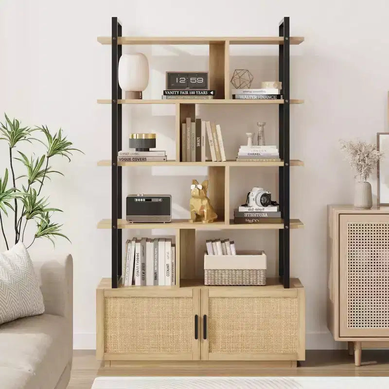 Étagère en rotin de 180,6 cm de haut, bibliothèque industrielle à 5 niveaux avec armoire de rangement et porte, étagères ouvertes, cadre en métal, étagère de style ferme bohème